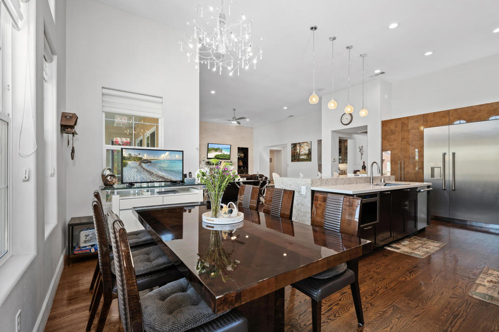 4 Via Santo Tomas Drive