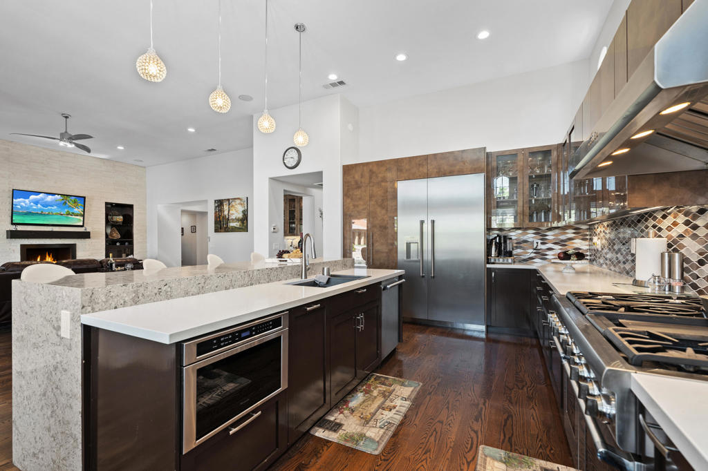 4 Via Santo Tomas Drive