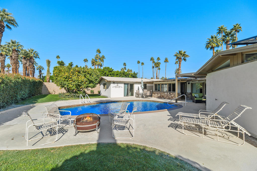 70801 Fairway Drive