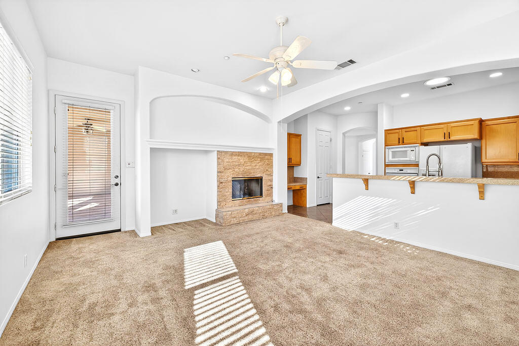 41 Vista Mirage Way