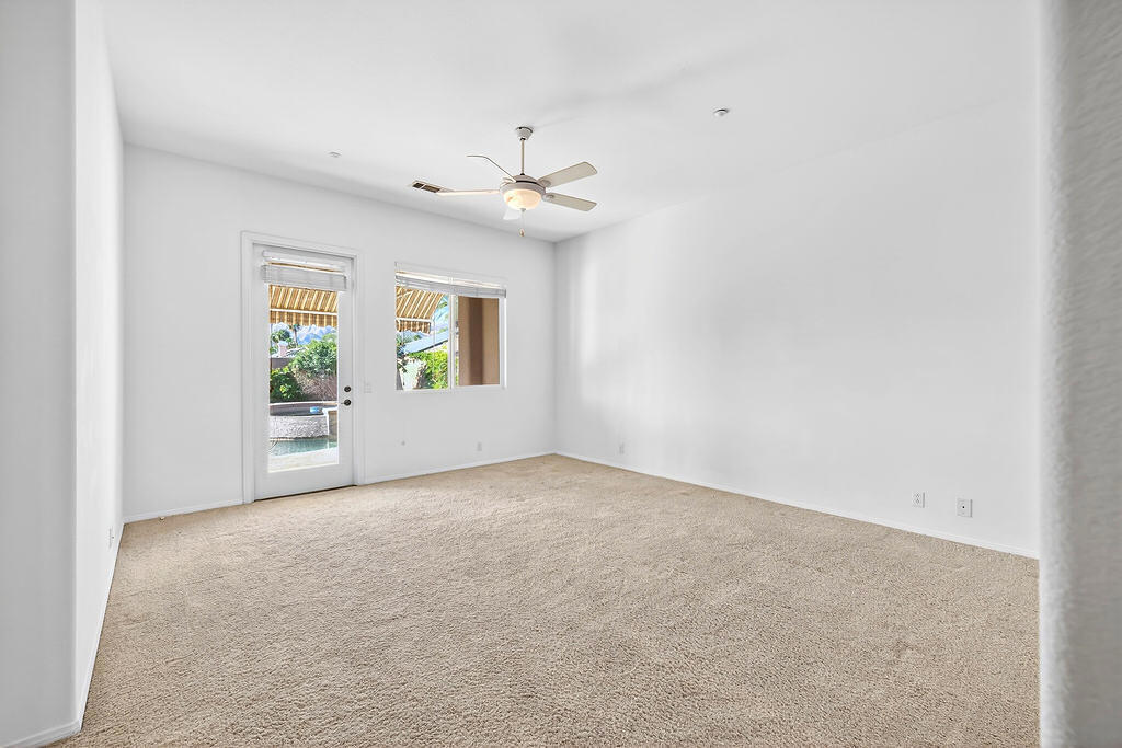 41 Vista Mirage Way