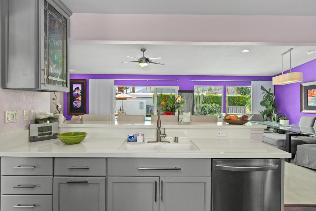 71305 Kempton Avenue