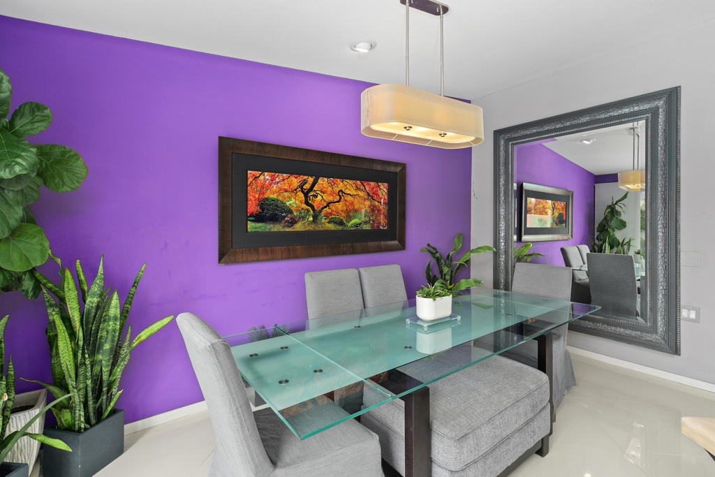 71305 Kempton Avenue