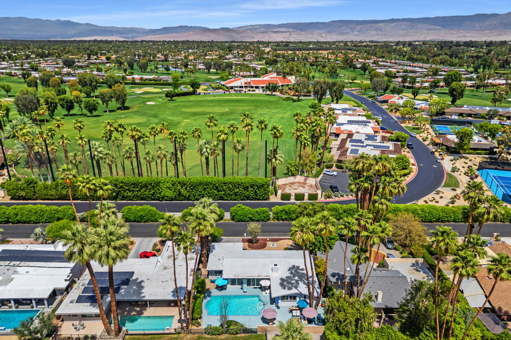 71305 Kempton Avenue