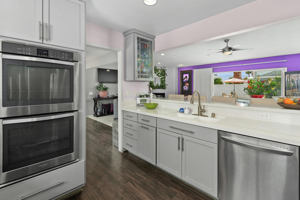 71305 Kempton Avenue