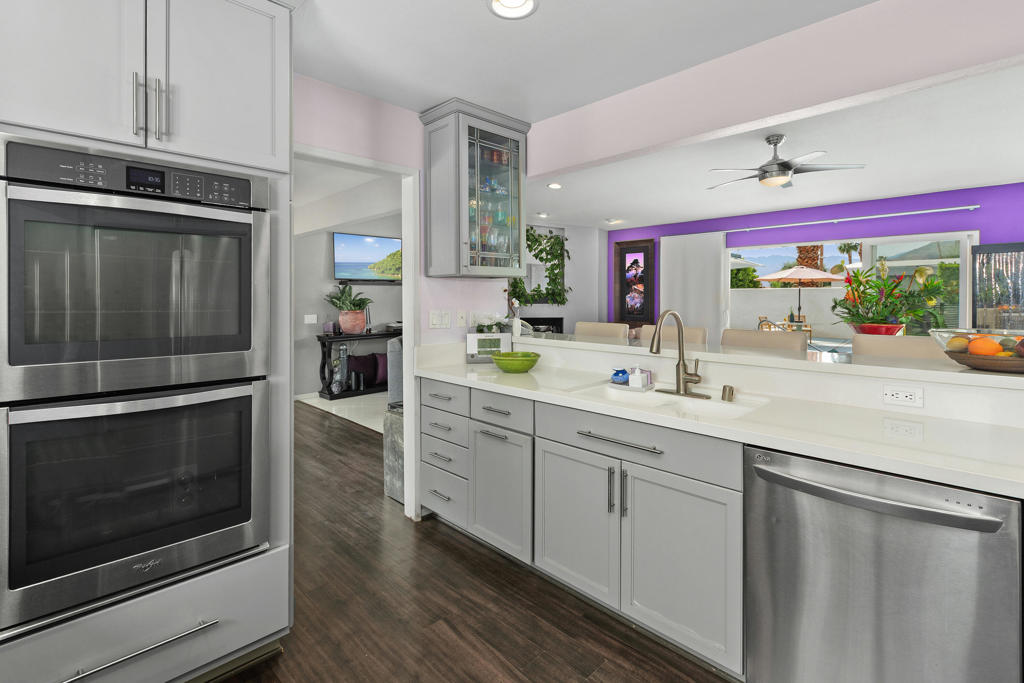 71305 Kempton Avenue