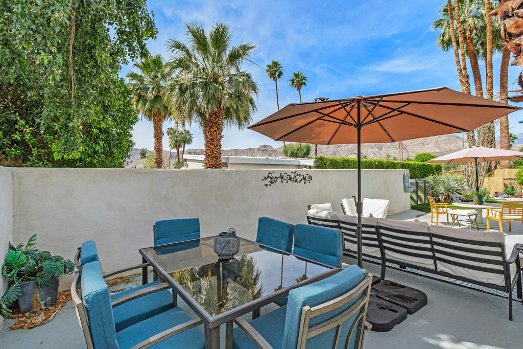 71305 Kempton Avenue