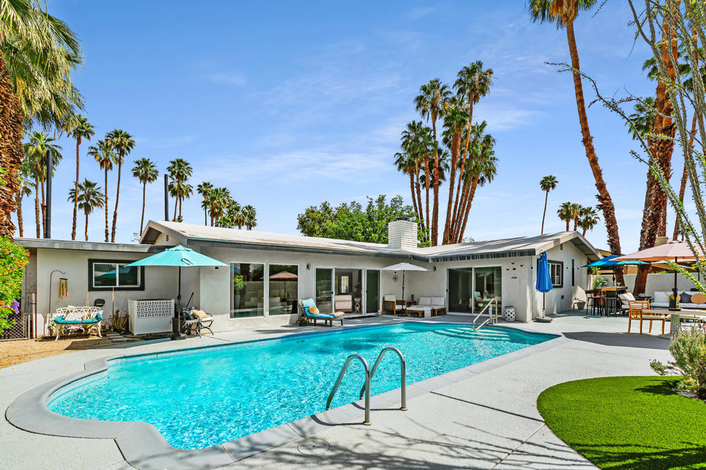 71305 Kempton Avenue