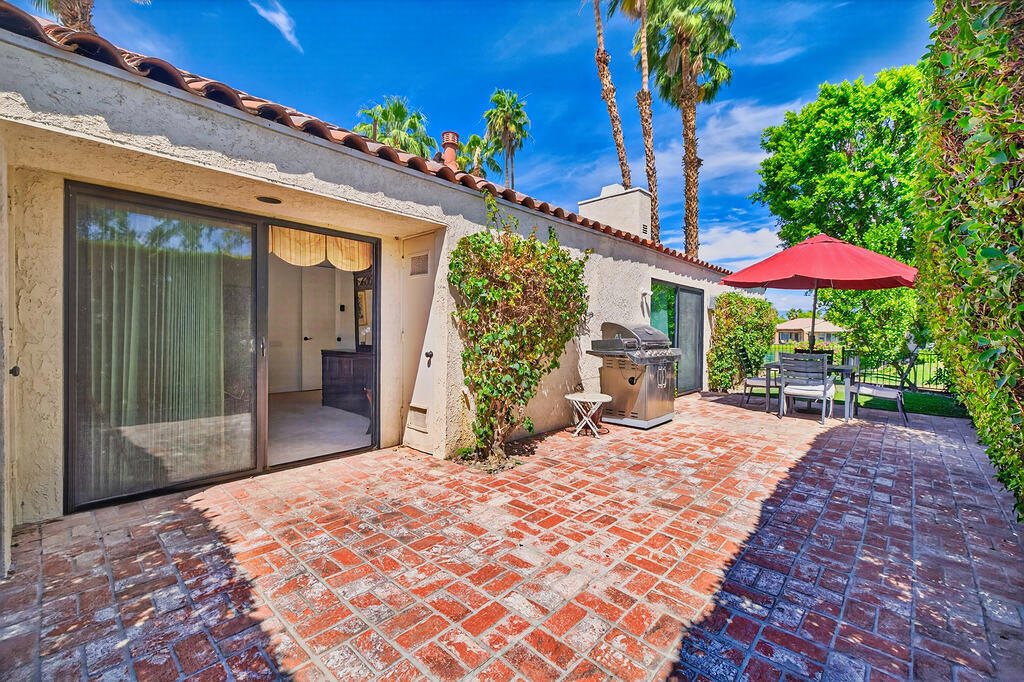 468 Sunningdale Drive