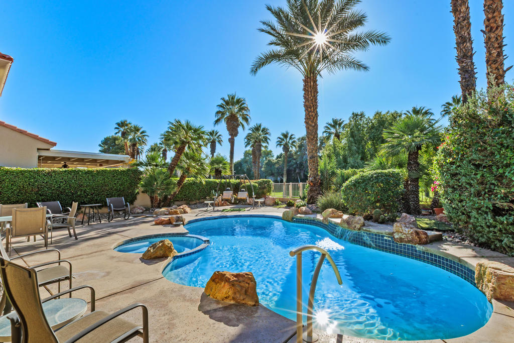 223 Kavenish Drive