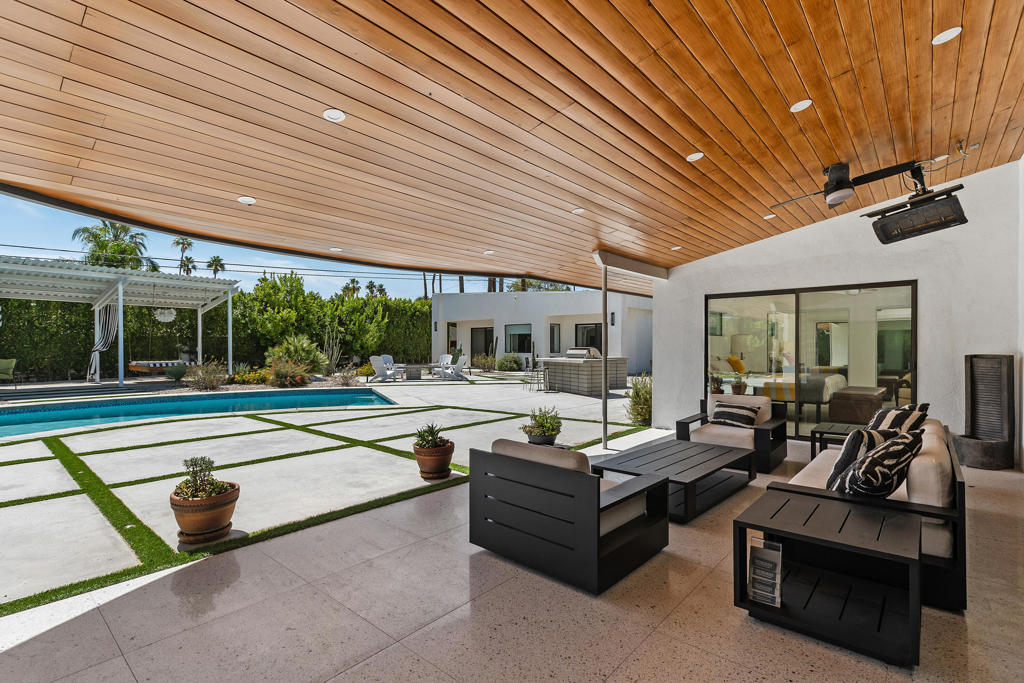 73075 Shadow Mountain Drive