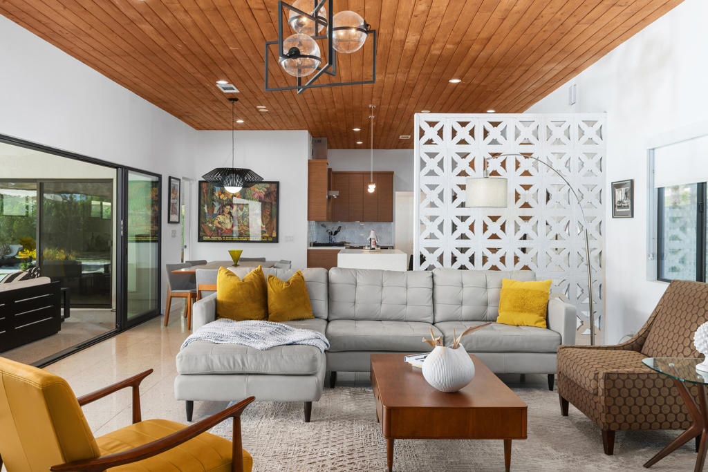73075 Shadow Mountain Drive