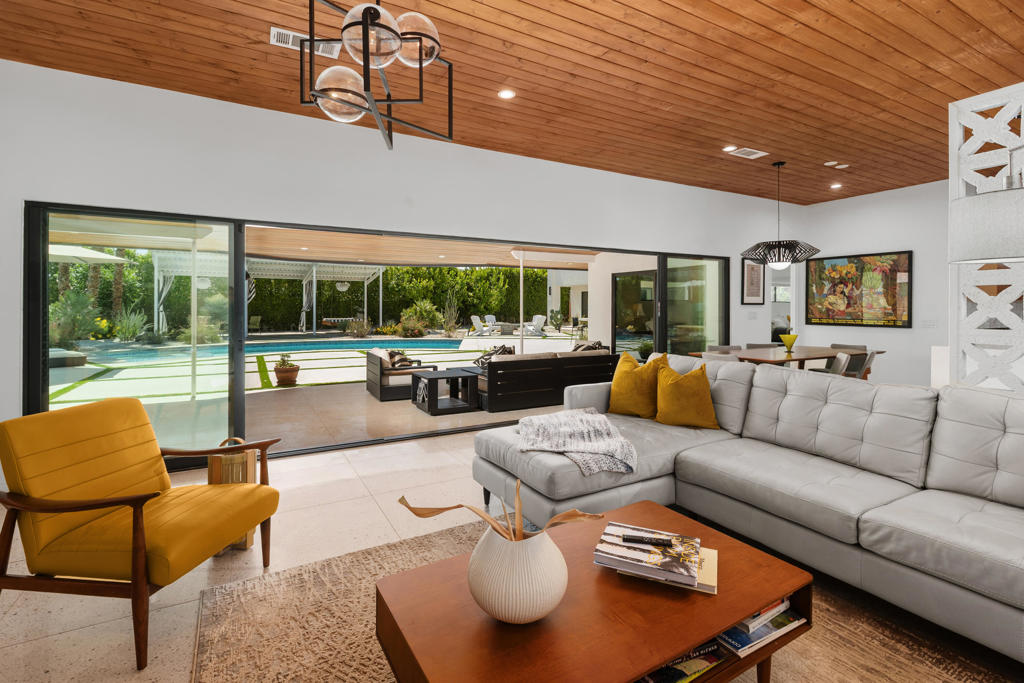 73075 Shadow Mountain Drive