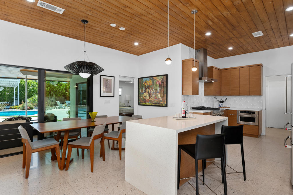 73075 Shadow Mountain Drive