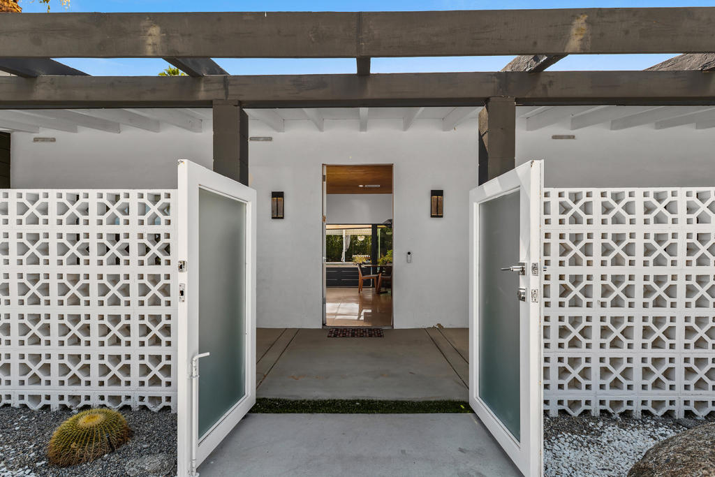 73075 Shadow Mountain Drive