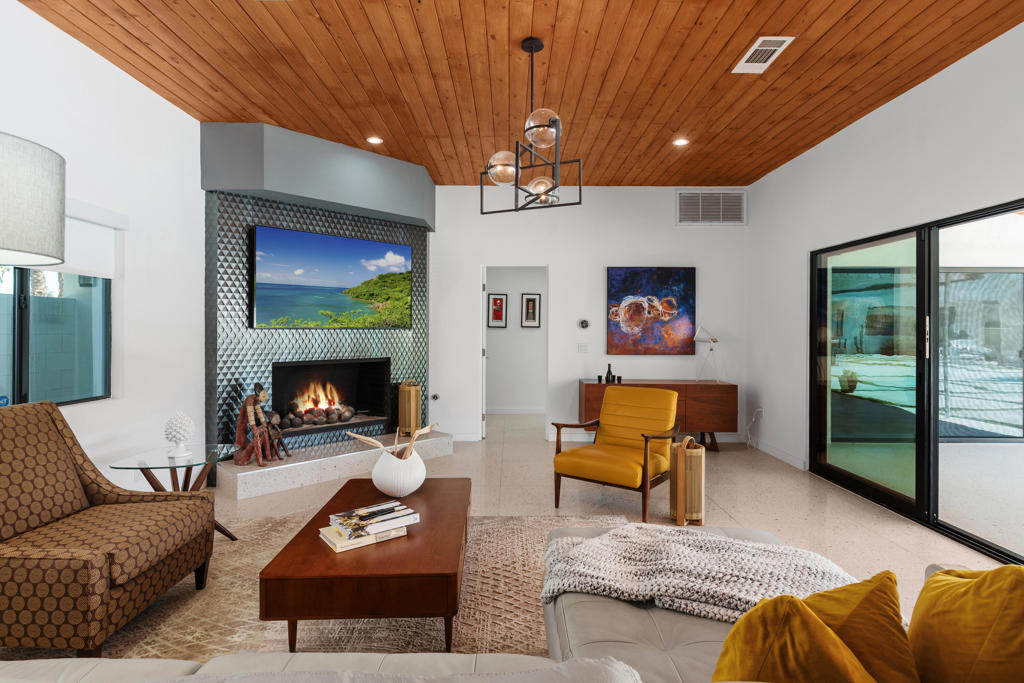 73075 Shadow Mountain Drive