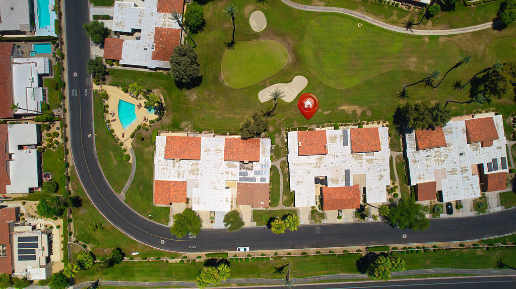 14 La Ronda Drive