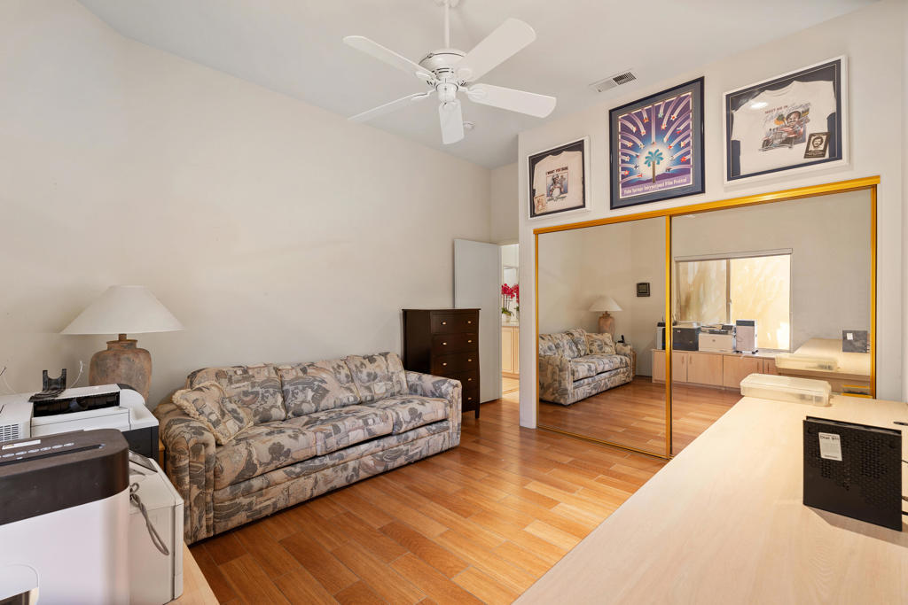 112 Kavenish Drive
