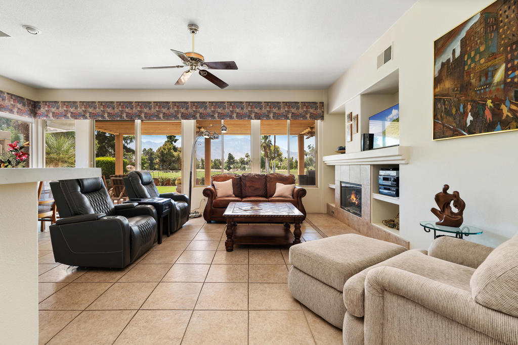 112 Kavenish Drive