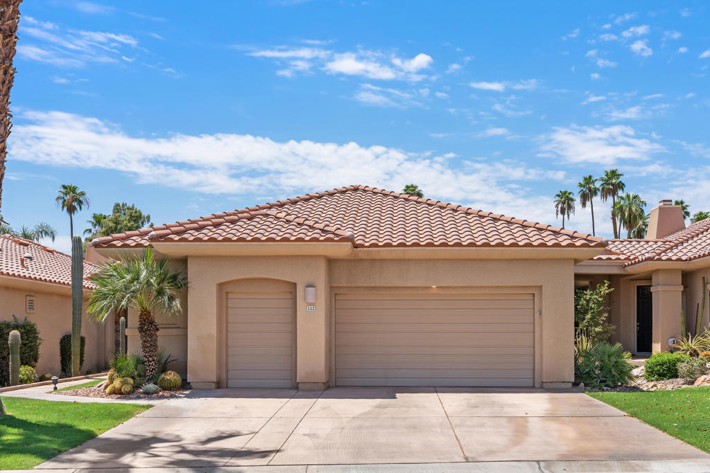 112 Kavenish Drive