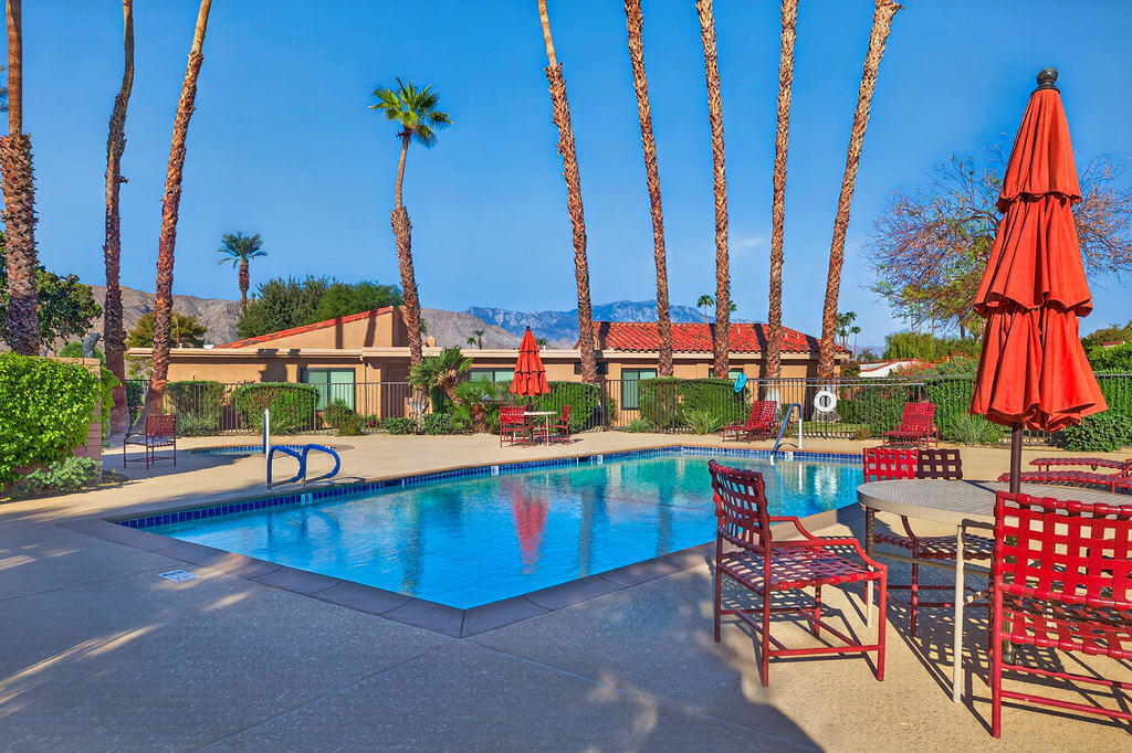 79 La Ronda Drive