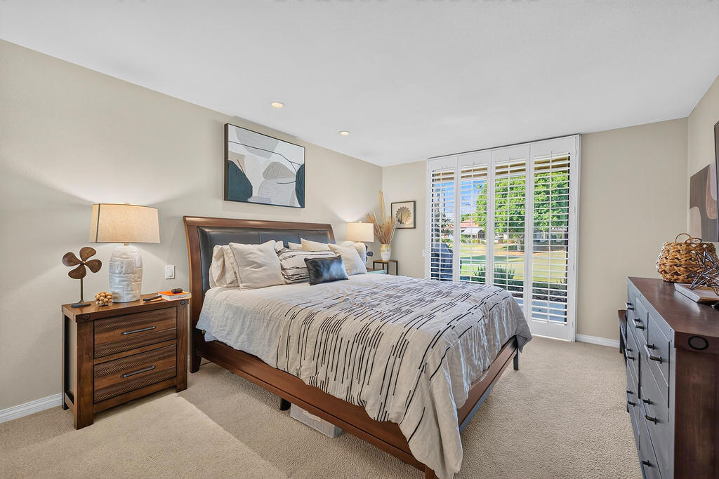 79 La Ronda Drive