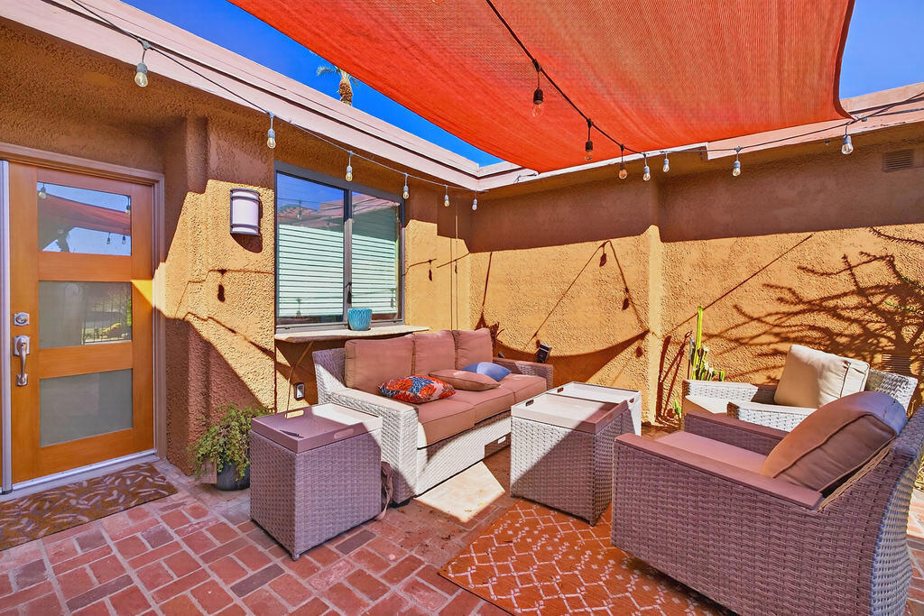79 La Ronda Drive