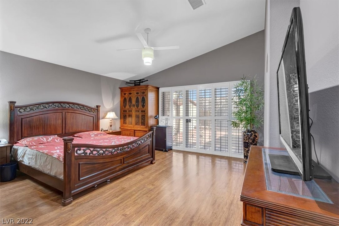 2124 Diamond Brook Court