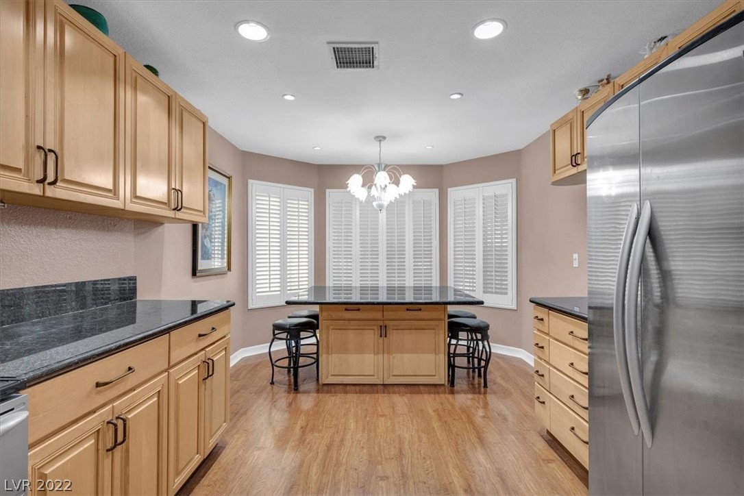2124 Diamond Brook Court