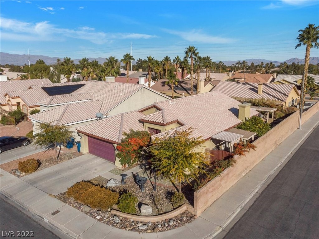 2124 Diamond Brook Court