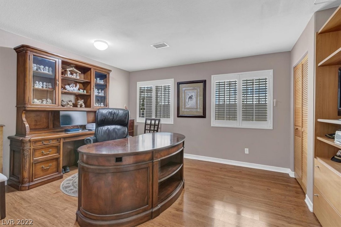 2124 Diamond Brook Court