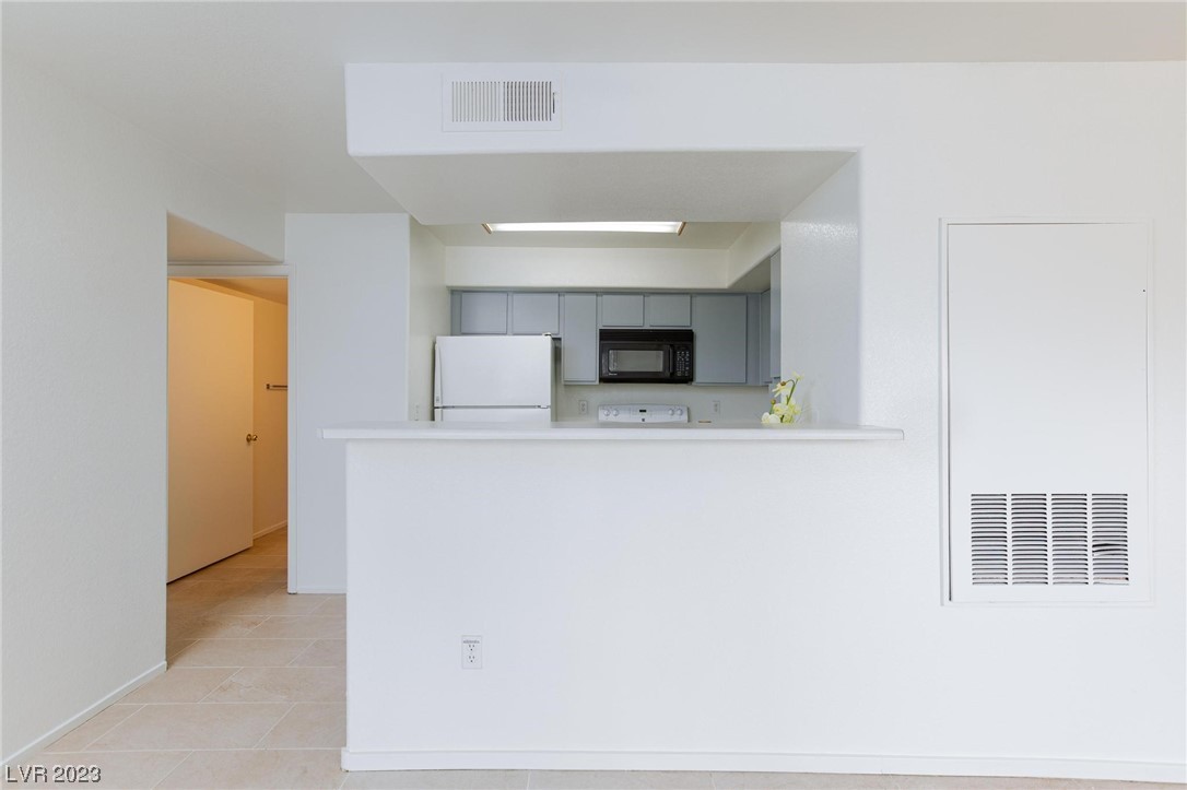 2300 East Silverado Ranch Boulevard 1077