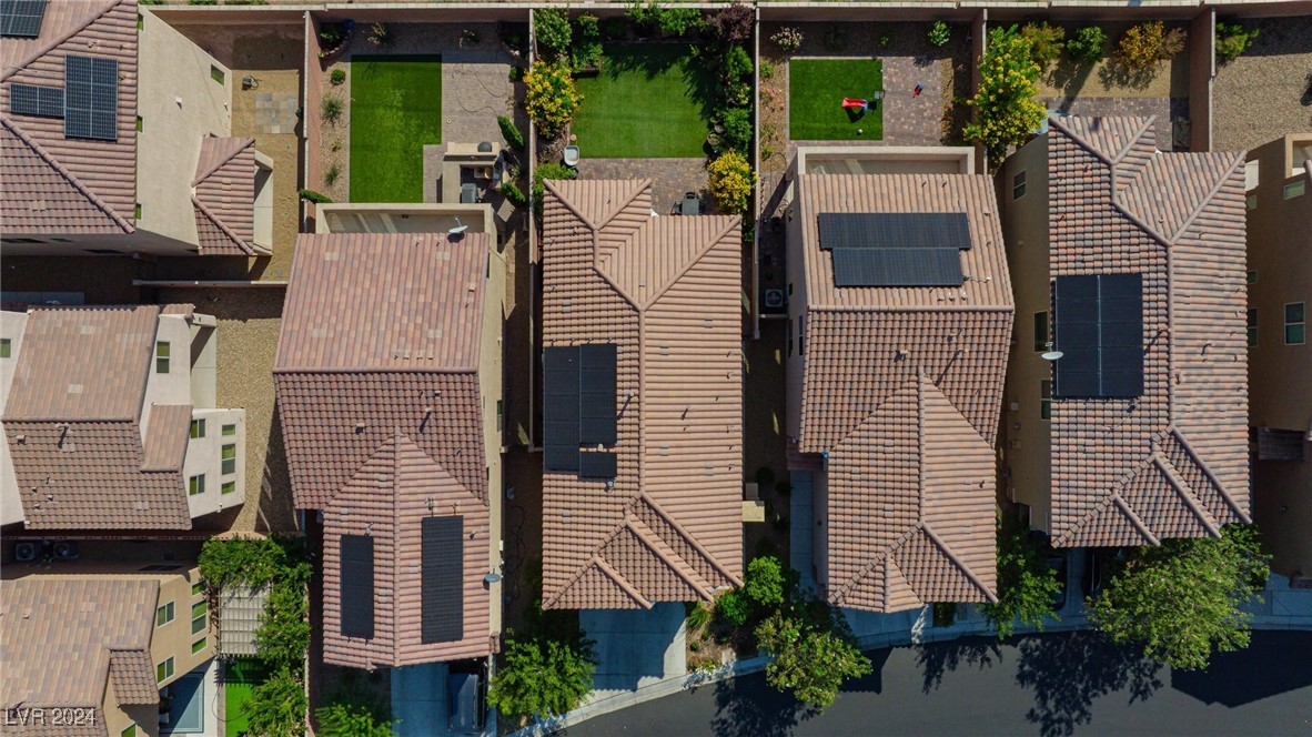 7703 Frenchmans Bay Avenue