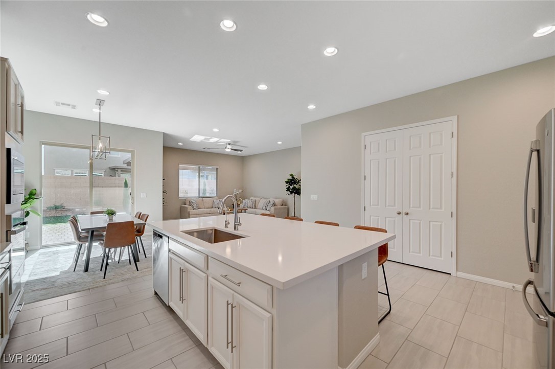 10251 Tiger Milkweed Street