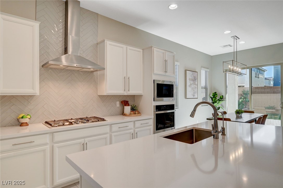 10251 Tiger Milkweed Street