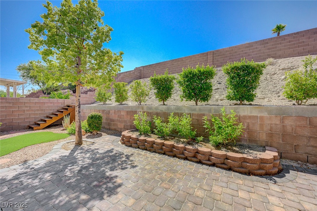 2475 Sedona Cedar Avenue