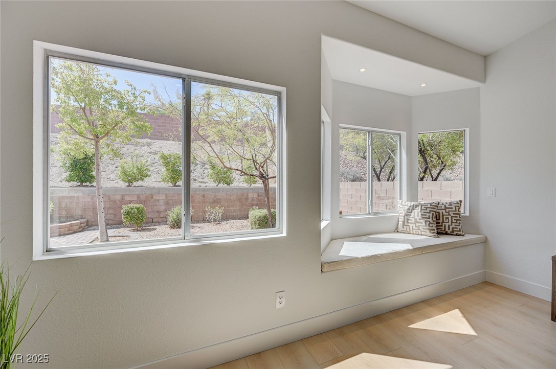 2475 Sedona Cedar Avenue