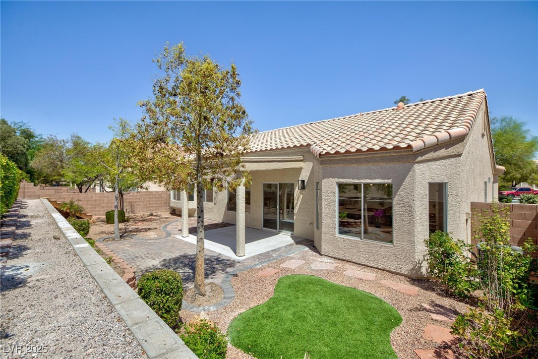 2475 Sedona Cedar Avenue