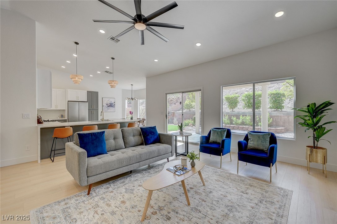 2475 Sedona Cedar Avenue
