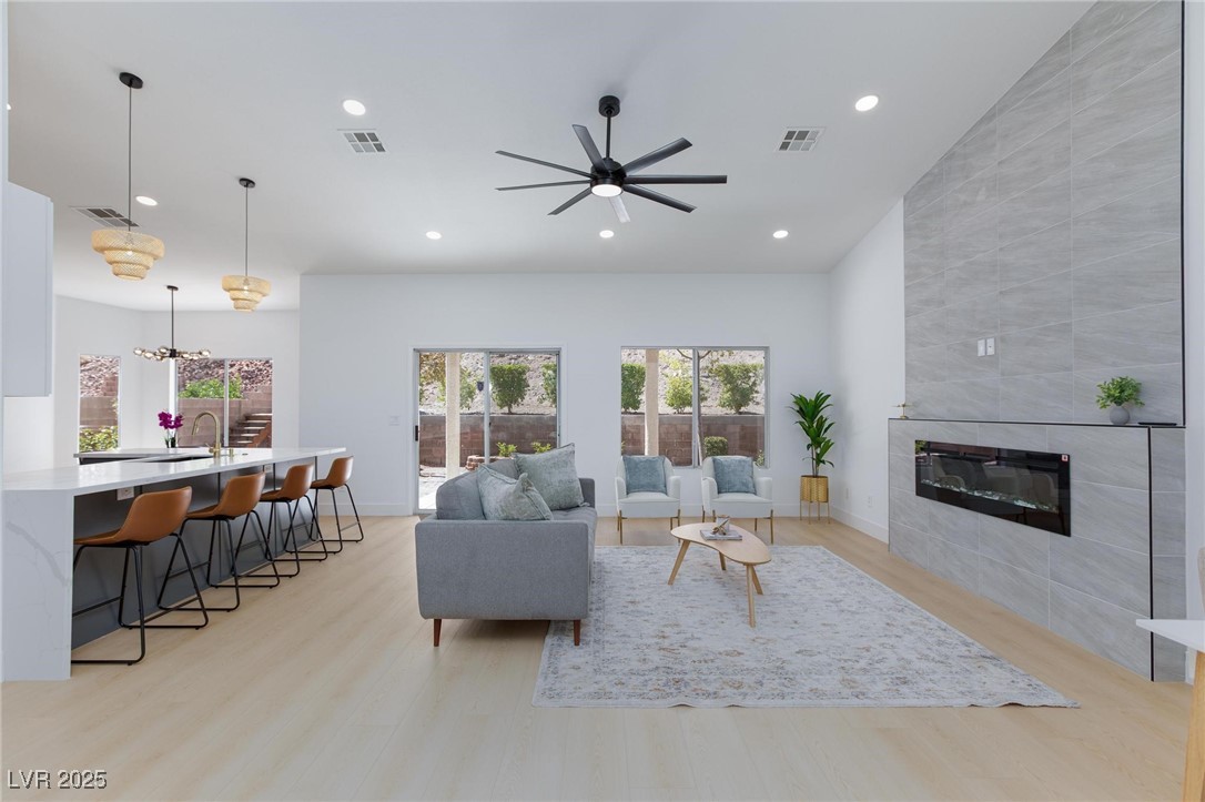 2475 Sedona Cedar Avenue