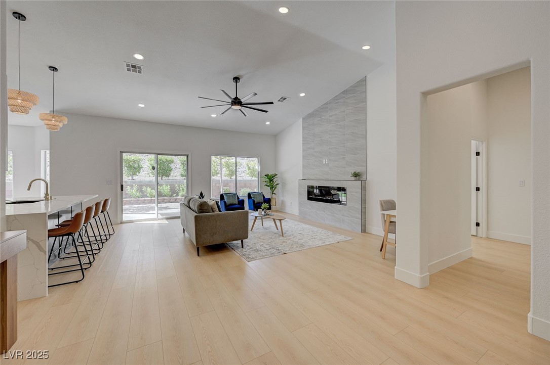 2475 Sedona Cedar Avenue