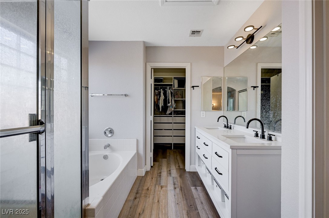 7716 Pacific Rim Court