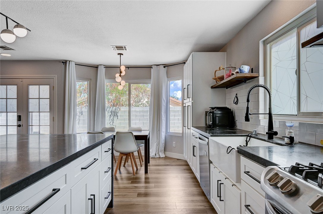 7716 Pacific Rim Court