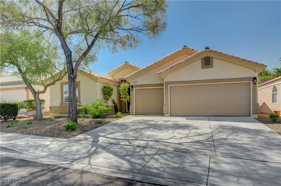 2475 Sedona Cedar Avenue