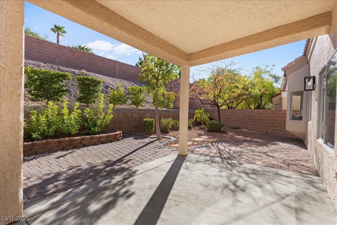 2475 Sedona Cedar Avenue