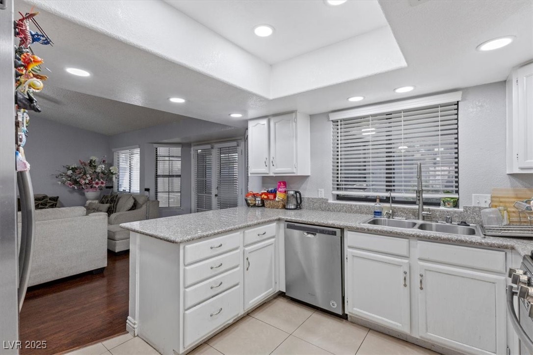 1647 Los Altos Place