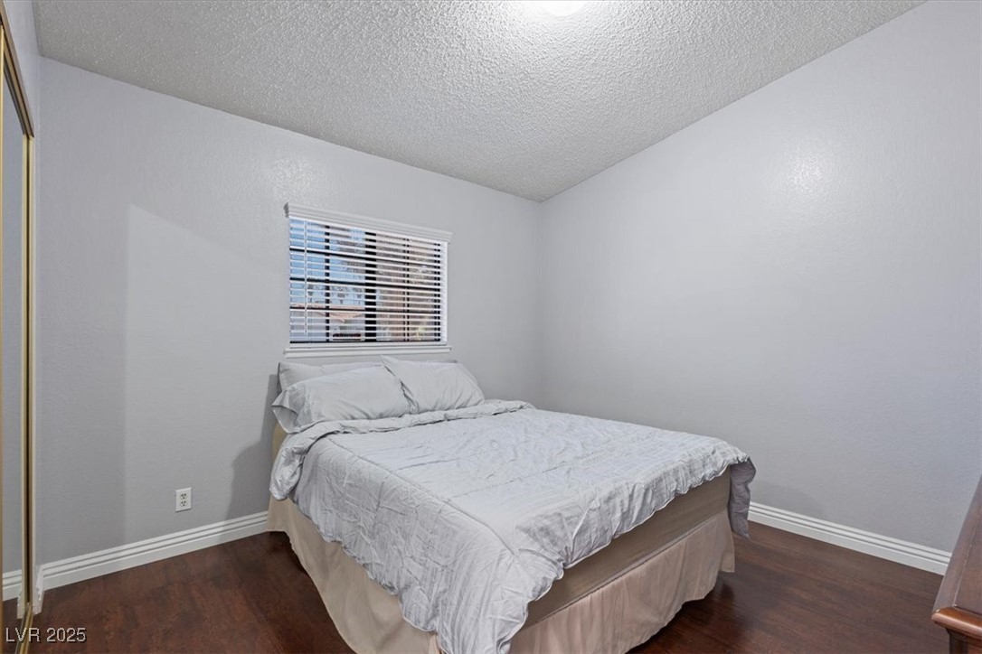 1647 Los Altos Place