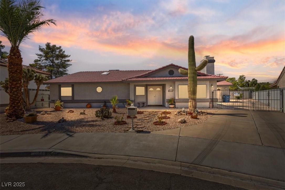 1647 Los Altos Place