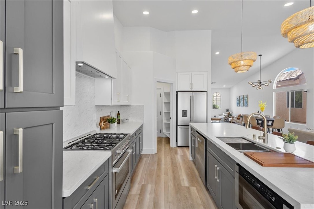 4176 Demoline Circle