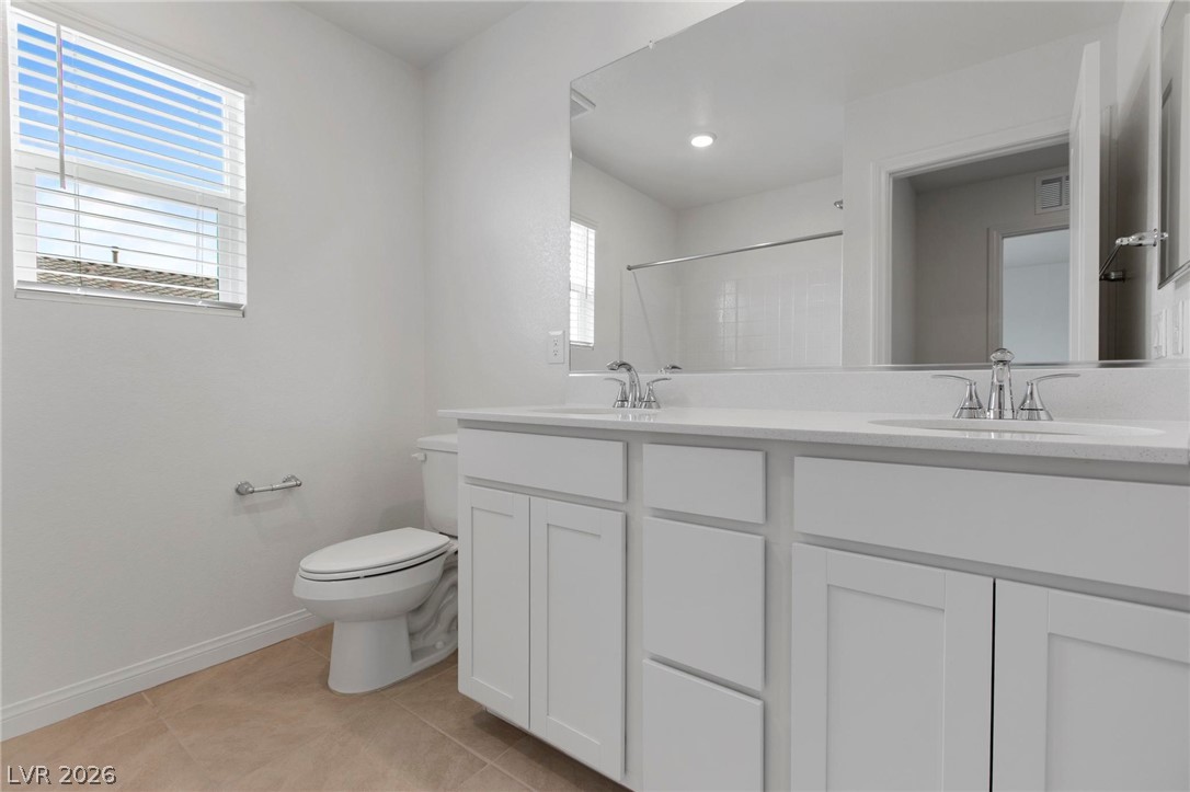 10183 Glowing Amber Street